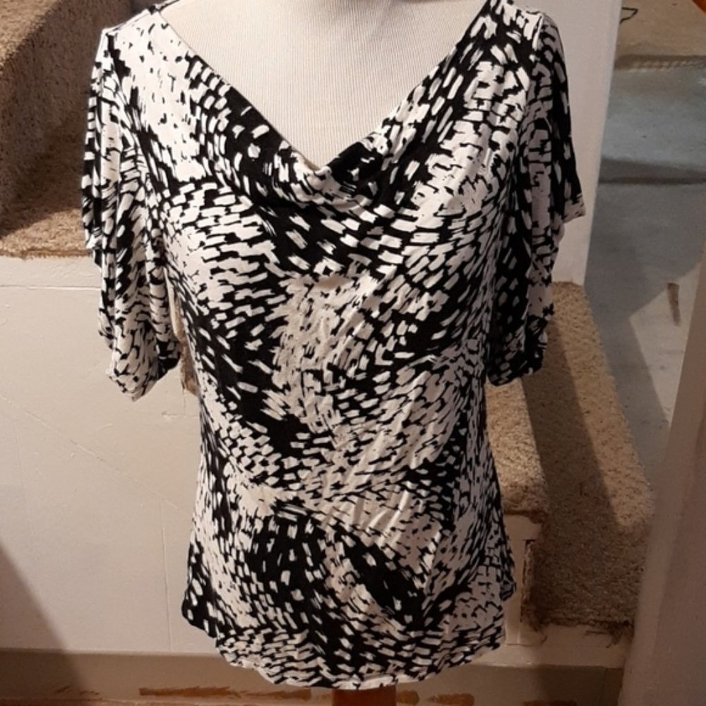 Michael Kors top size medium